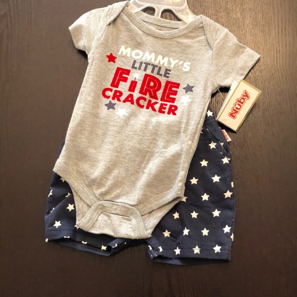 Nuby Other - NWT - Festive Red, White and Blue 3/6 month Outfit